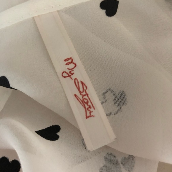 Sheer Heart Blouse 🖤 - Picture 4 of 5